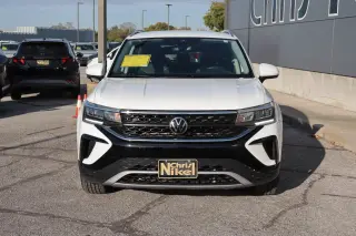 2023 Volkswagen Taos