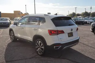 2023 Volkswagen Taos