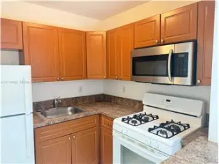 Propiedad de alquiler con 1 dormitorio y 1 baño en Palmetto Bay