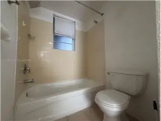 Propiedad de alquiler con 1 dormitorio y 1 baño en Palmetto Bay