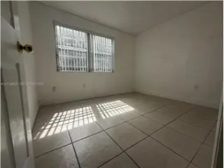 Propiedad de alquiler con 1 dormitorio y 1 baño en Palmetto Bay