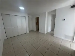 Propiedad de alquiler con 1 dormitorio y 1 baño en Palmetto Bay