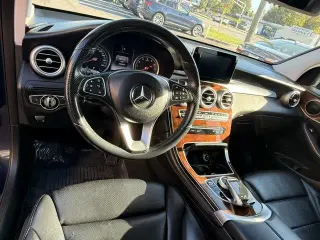 Mercedes-Benz GLC 2016 AWD GLC 300 4MATIC 4dr SUV