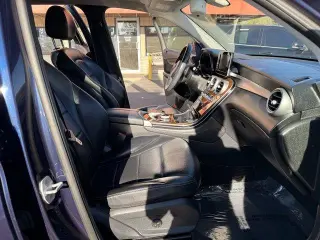 Mercedes-Benz GLC 2016 AWD GLC 300 4MATIC 4dr SUV