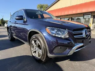 Mercedes-Benz GLC 2016 AWD GLC 300 4MATIC 4dr SUV