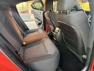 Dodge Charger 2019 SXT 4dr Sedán