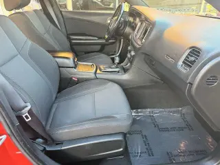 Dodge Charger 2019 SXT 4dr Sedán