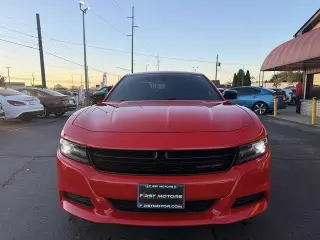 Dodge Charger 2019 SXT 4dr Sedán