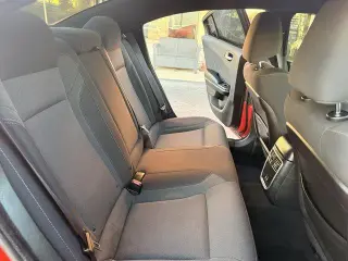 Dodge Charger 2019 SXT 4dr Sedán