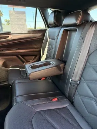 Volkswagen Atlas Cross Sport 2024 SE 4dr SUV con Tecnología