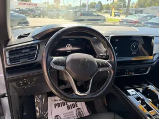 Volkswagen Atlas Cross Sport 2024 SE 4dr SUV con Tecnología