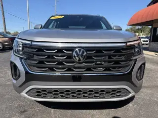 Volkswagen Atlas Cross Sport 2024 SE 4dr SUV con Tecnología