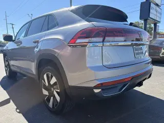 Volkswagen Atlas Cross Sport 2024 SE 4dr SUV con Tecnología