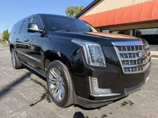 Cadillac Escalade ESV 2018 4x4 Premium Luxury 4dr SUV
