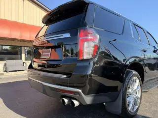 Chevrolet Tahoe 2021 4x4 High Country 4dr SUV