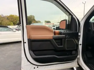 Ford F-150 2017 4x4 King Ranch 4dr SuperCrew 5.5 ft. SB