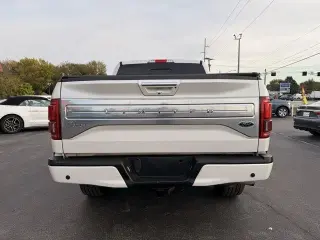 Ford F-150 2017 4x4 King Ranch 4dr SuperCrew 5.5 ft. SB
