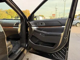 Ford Explorer 2017 AWD Limited 4dr SUV