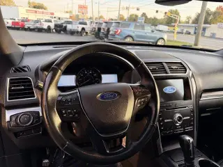 Ford Explorer 2017 AWD Limited 4dr SUV