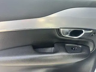 Volvo XC90 2018 AWD T6 Momentum 4dr SUV