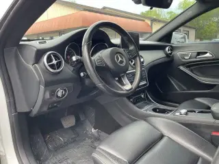 Mercedes-Benz CLA 2018 CLA 250 4dr Coupe