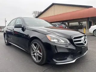 Mercedes-Benz Clase E 2014 tracción integral E 350 Sport 4MATIC 4dr Sedán