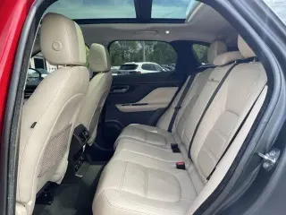 Jaguar F-PACE 2018 AWD 25t Prestige 4dr SUV