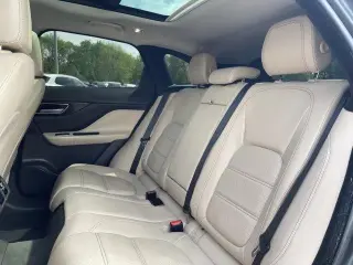 Jaguar F-PACE 2018 AWD 25t Prestige 4dr SUV
