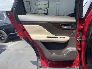Jaguar F-PACE 2018 AWD 25t Prestige 4dr SUV