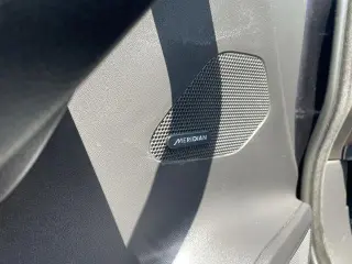 Jaguar F-PACE 2019 AWD 30t Premium 4dr SUV