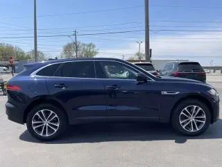 Jaguar F-PACE 2019 AWD 30t Premium 4dr SUV