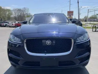 Jaguar F-PACE 2019 AWD 30t Premium 4dr SUV