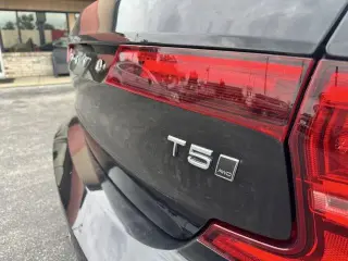 Volvo S90 2018 AWD T5 Momentum 4dr Sedán