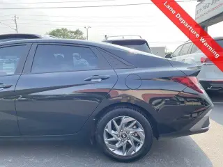Hyundai ELANTRA 2024 SEL 4dr Sedán
