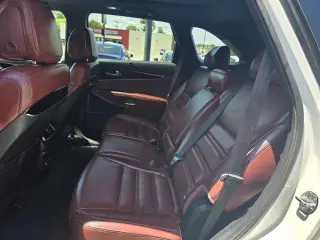 Kia Sorento 2016 AWD SX Limited 4dr SUV