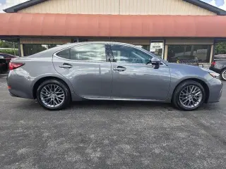 Lexus ES 350 2018 4dr Sedán