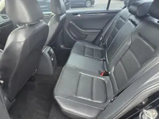 Volkswagen Jetta 2016 1.8T SEL Sedán 4 puertas PZEV