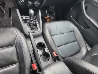 Volkswagen Jetta 2016 1.8T SEL Sedán 4 puertas PZEV