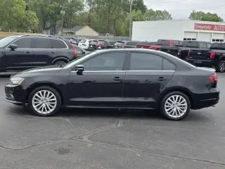 Volkswagen Jetta 2016 1.8T SEL Sedán 4 puertas PZEV