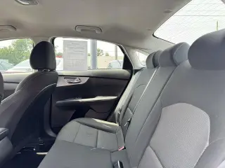 Kia Forte 2022 FE 4dr Sedán