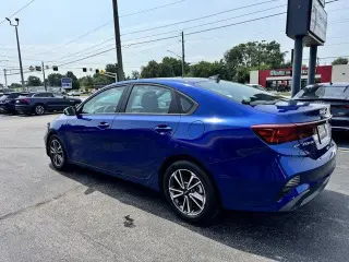 Kia Forte 2022 FE 4dr Sedán