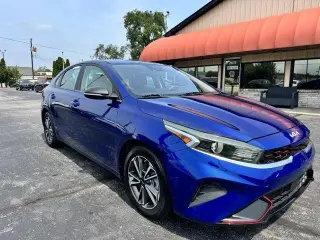 Kia Forte 2022 FE 4dr Sedán