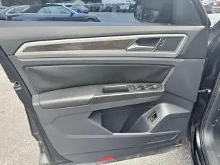 Volkswagen Atlas 2018 V6 SEL 4dr SUV