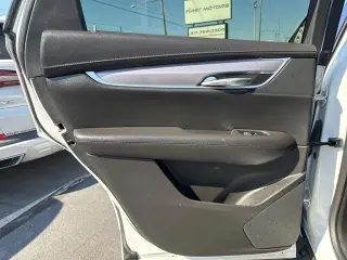 Cadillac XT5 2017 de lujo SUV 4 puertas