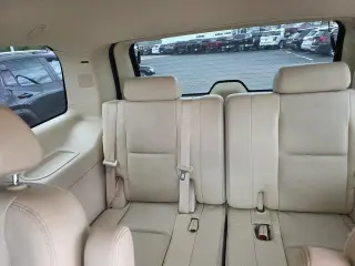 Cadillac Escalade 2004 tracción en las cuatro ruedas 4 puertas SUV