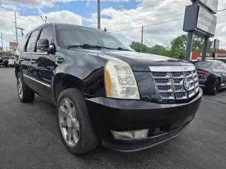 Cadillac Escalade 2004 tracción en las cuatro ruedas 4 puertas SUV