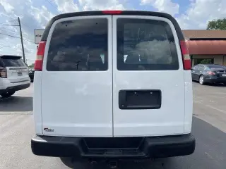 Chevrolet Express 2014 2500 3dr Cargo Van w/1WT