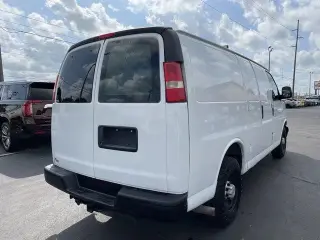 Chevrolet Express 2014 2500 3dr Cargo Van w/1WT