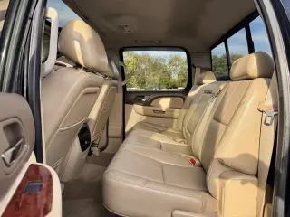 Chevrolet Silverado 2500HD 2014 4x4 LTZ 4dr Crew Cab SB