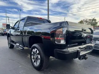 Chevrolet Silverado 2500HD 2014 4x4 LTZ 4dr Crew Cab SB